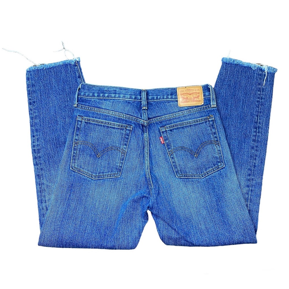Levi’s White Oak Denim Blue Jeans - Picture 5 of 8